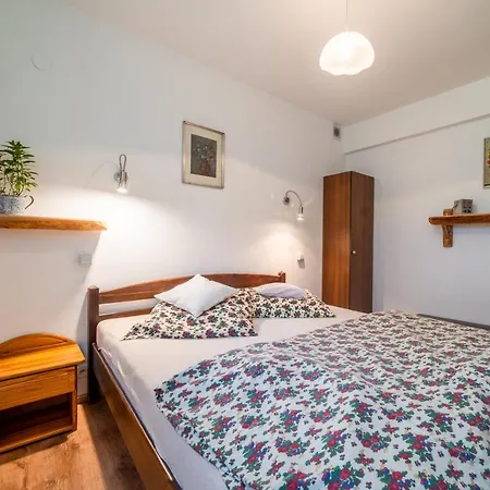 Rzepicha Guest house 3*